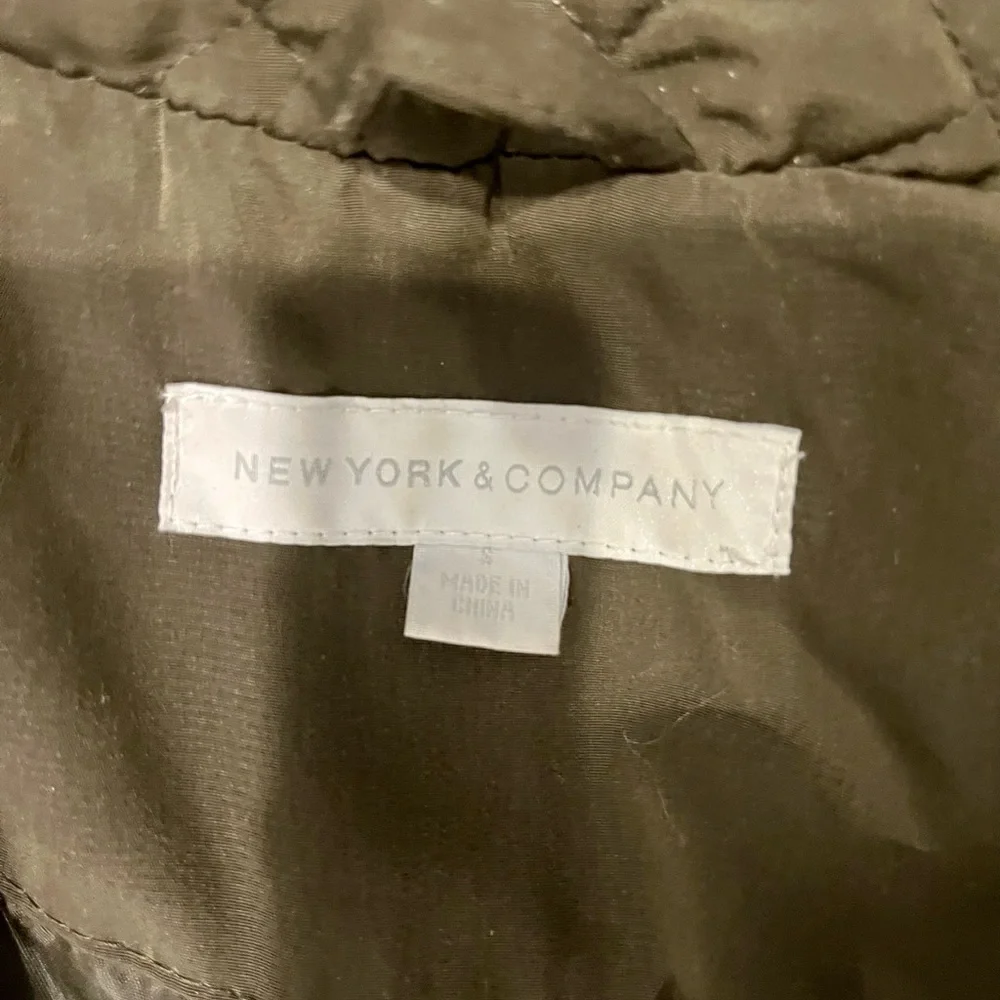 Women’s NEW YORK & COMPANY Jacket - Picture 3 of 3